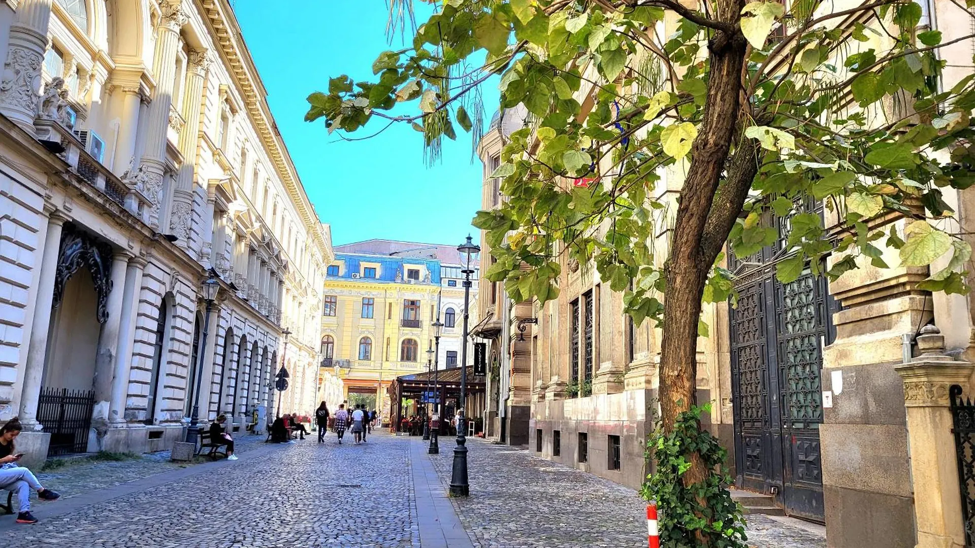Traditional Romanian Apartments Bucharest