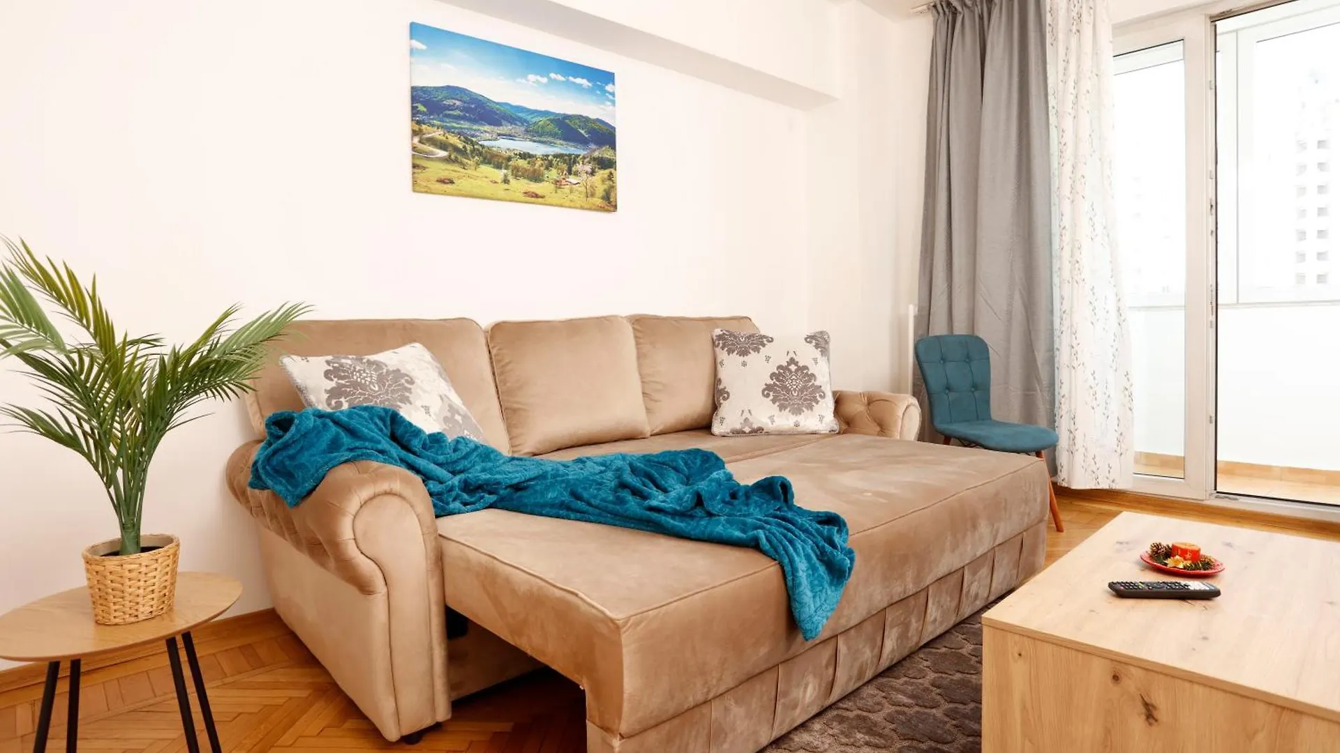 Traditional Romanian Apartments Bukarest